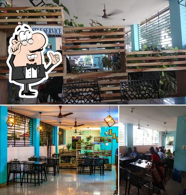 The interior of M Suchi Ruchi Fast Foods And Restaurant
