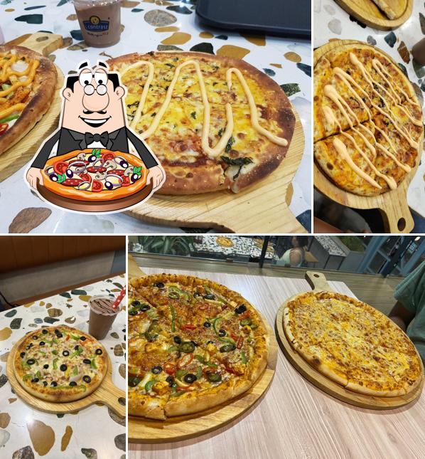 Try out pizza at RP's Pizzeria SBR & i Contrast Ice Cream & Thick Shake