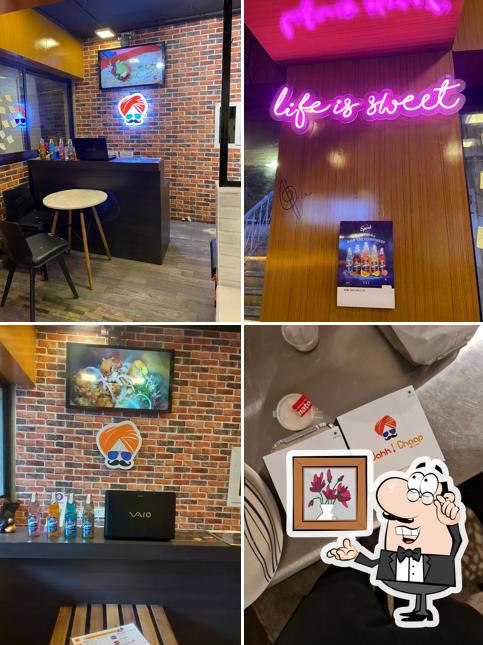 Check out how Wahh Chaaps and cafe looks inside