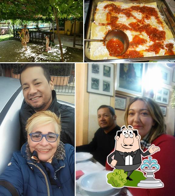 Puoi goderti l'aria fresca da seduto all'esterno di Agriturismo Madonna Dei Cavalieri
