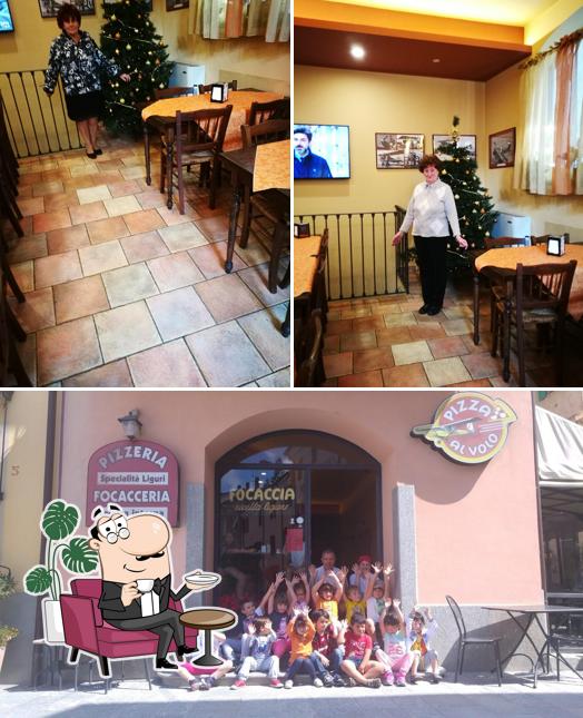 Dai un'occhiata agli interni di Pizza Al Volo