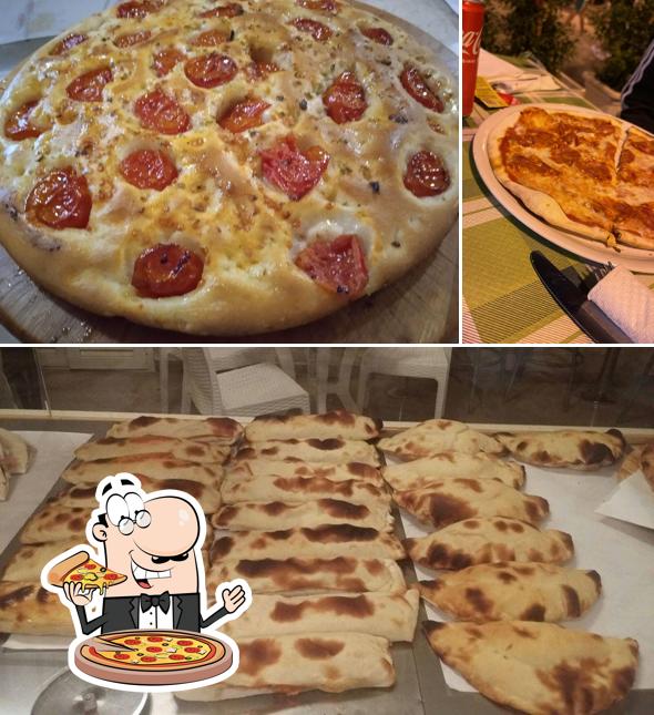 Scegli tra le svariate varianti di pizza