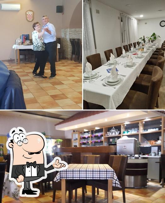 Dai un'occhiata agli interni di Gostionica Mlin