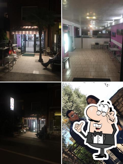 La interni e esterno del ristorante