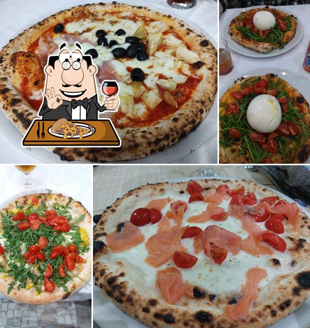 Ordina tra le svariate varianti di pizza