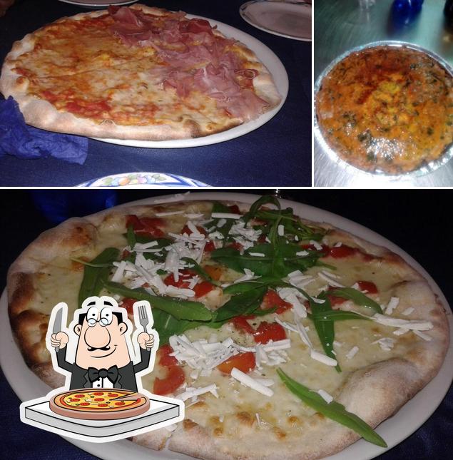 Ordina tra le molte varianti di pizza