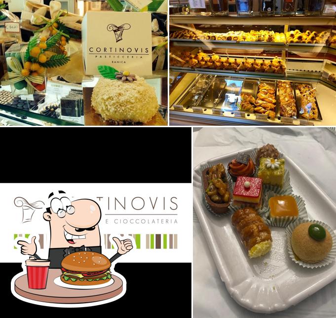 Ordina un hamburger a Pasticceria Cortinovis