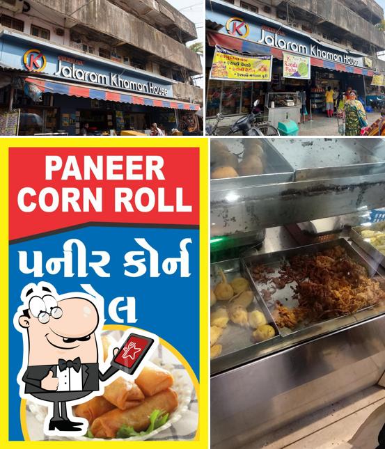 The picture of SHREE JAY JALARAM KHAMAN HOUSE AND LASSI CENTRE’s exterior and food