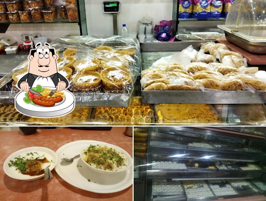 Food at Shree Ganga, Freeganj