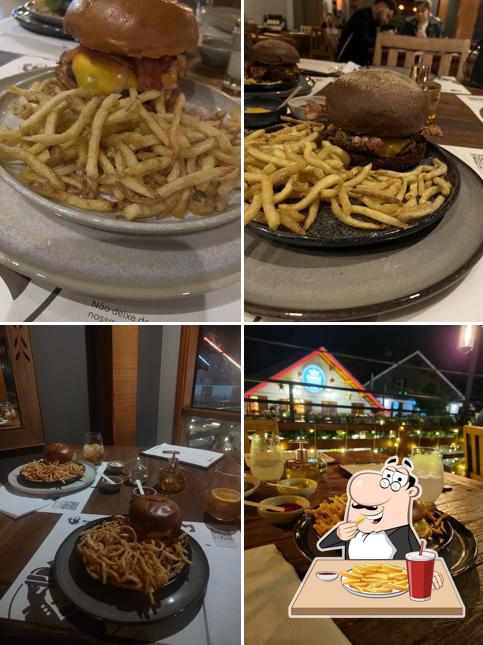 Batata frita em Bartolomé Hamburgueria