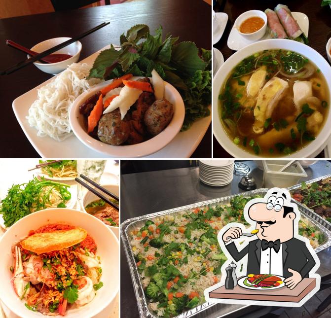 Food at Cơm 90°