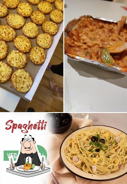 Food at La Pino'z Pizza Scheme 78, Indore