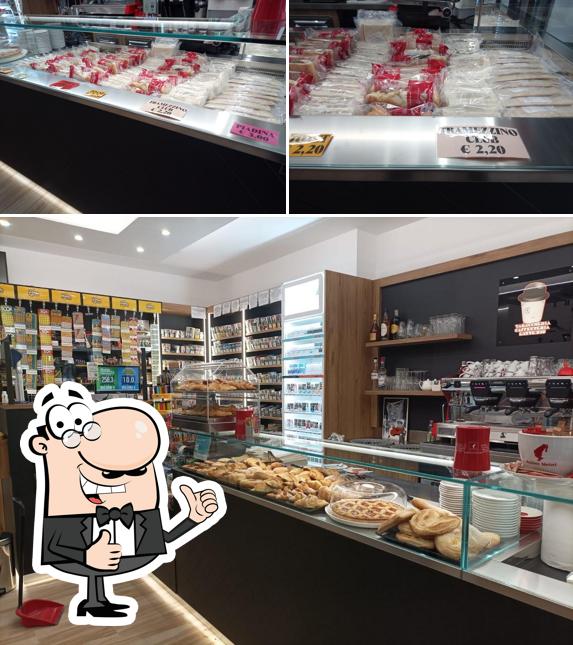 Ecco un'immagine di Bar Tabaccheria Latte Più - IQOS PARTNER - Roma