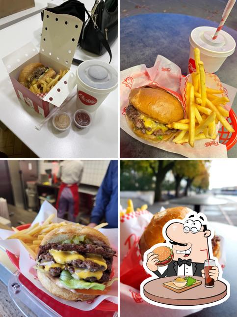 Prova un hamburger a Pockets Burgers