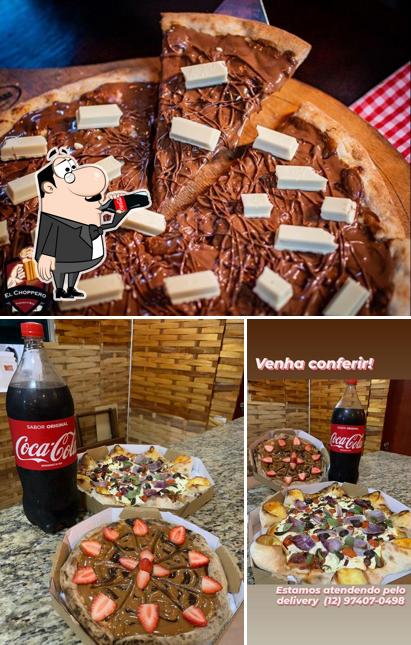 A imagem do El Choppero’s bebida e sobremesa