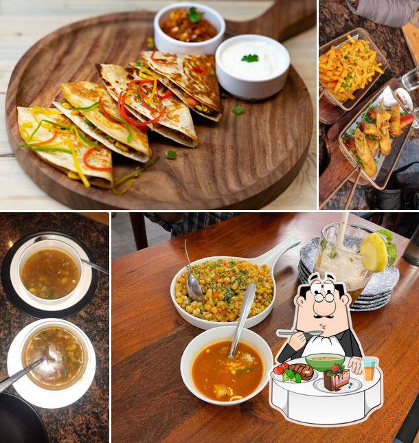 Hot and sour soup at La Multigrain