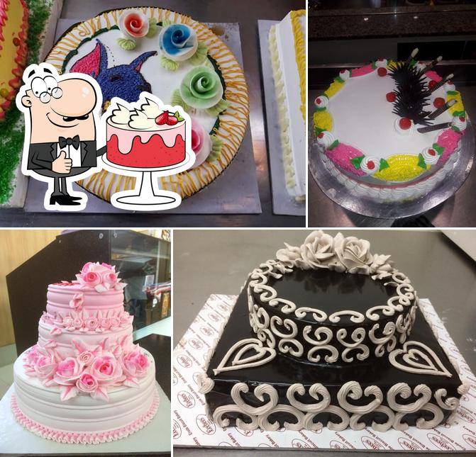 See this image of Eebees Bakery