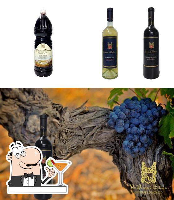 Goditi un drink dal menu