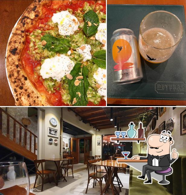 O interior do Deveras Pizza
