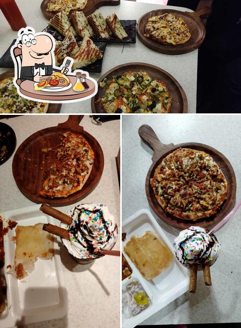 Order pizza at SHAKE BAR Havmor Ice cream Parlour ,bikaner