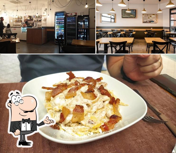 La immagine della interni e cibo di Los Locos