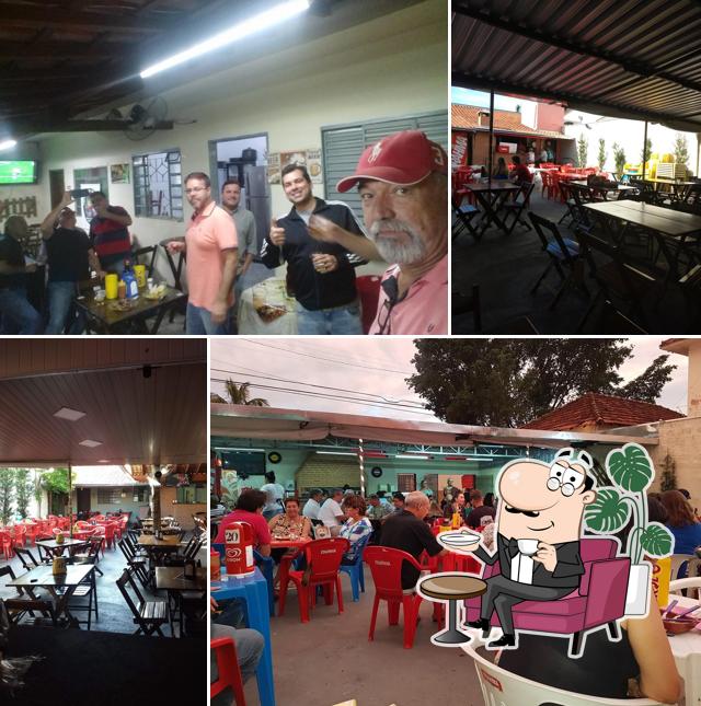 Veja imagens do interior do Bar da Nelma