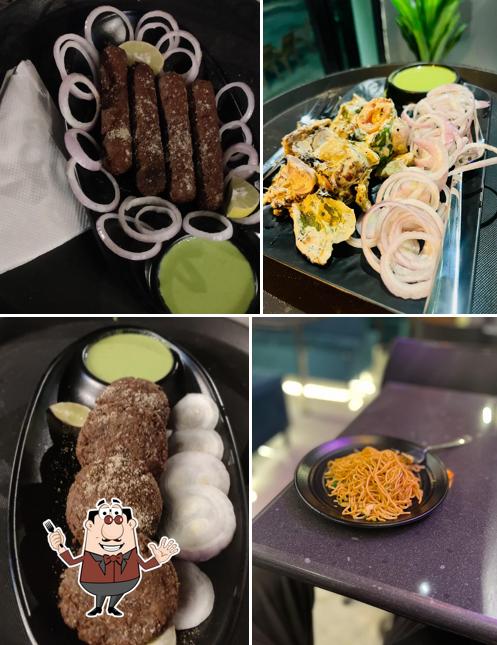 Food at Chatore paaji