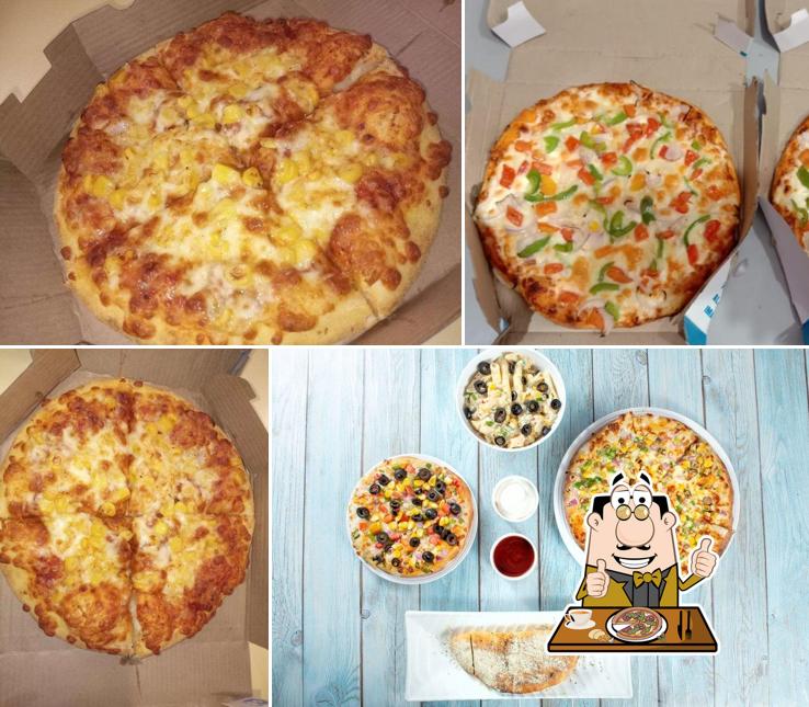 Order pizza at Rom's Pizza