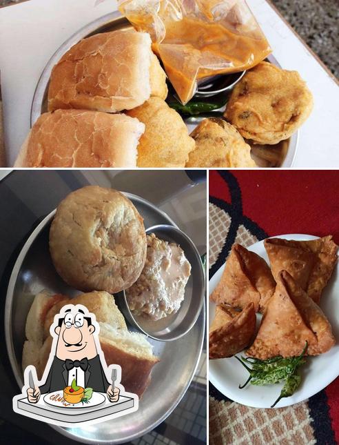 Food at Ghugre