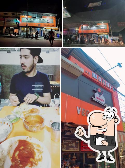 The interior of Sainik Chicken Corner