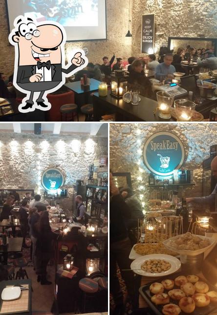 Dai un'occhiata agli interni di SpeakEasy (Bettola Clandestina)