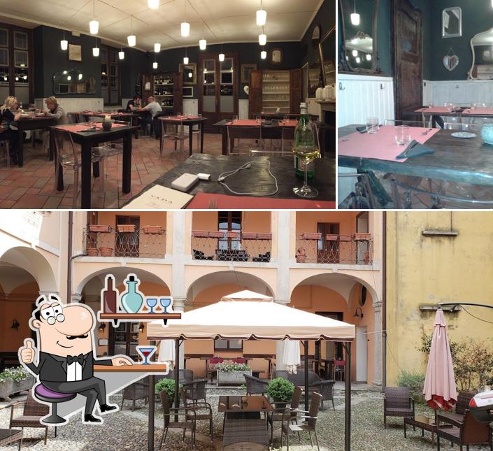 Siediti a un tavolo di Osteria degli Specchi