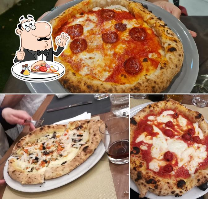 A Plebiscito 77 Restourant, puoi assaggiare una bella pizza