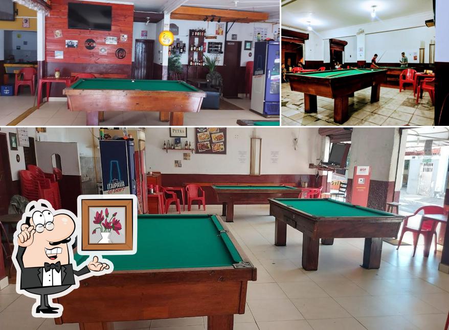 Veja imagens do interior do SENNAS Bar CHINELINHO Bilhar