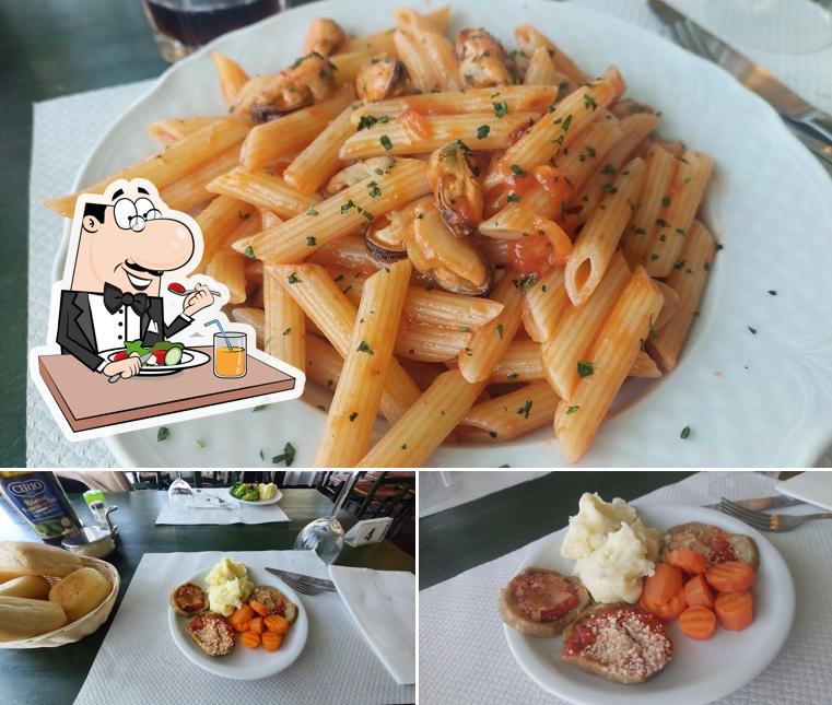Platti al Bar Trattoria Lanterna Verde