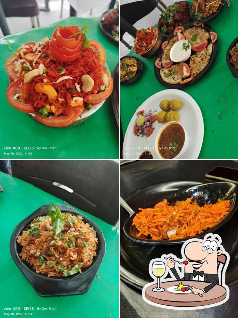 Meals at HUNGRY-LA