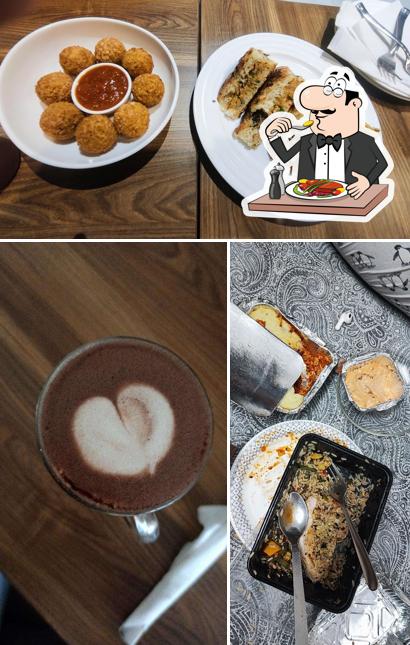 Food at Olde Baileys Cafe