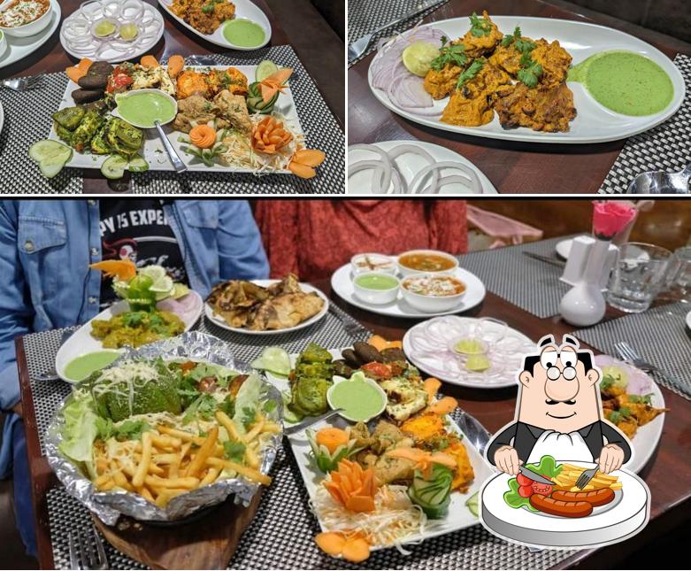 Food at punjab junction churchur naan