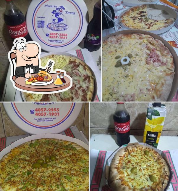 Escolha pizza no Pizzaria Terra