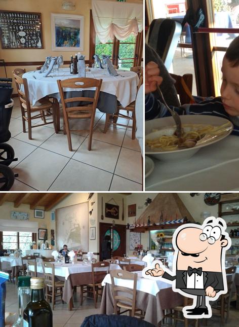 Gli interni di Trattoria al Faro