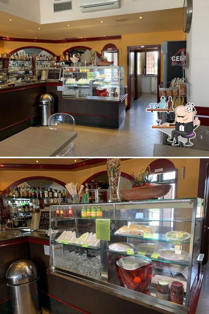 Gli interni di Bar Matinal (New Seven)