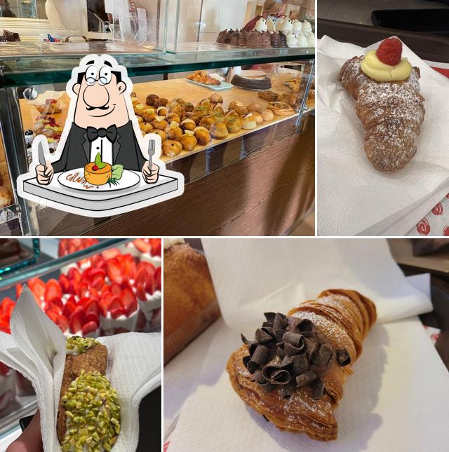 Platti al Pasticceria Sessa 1930