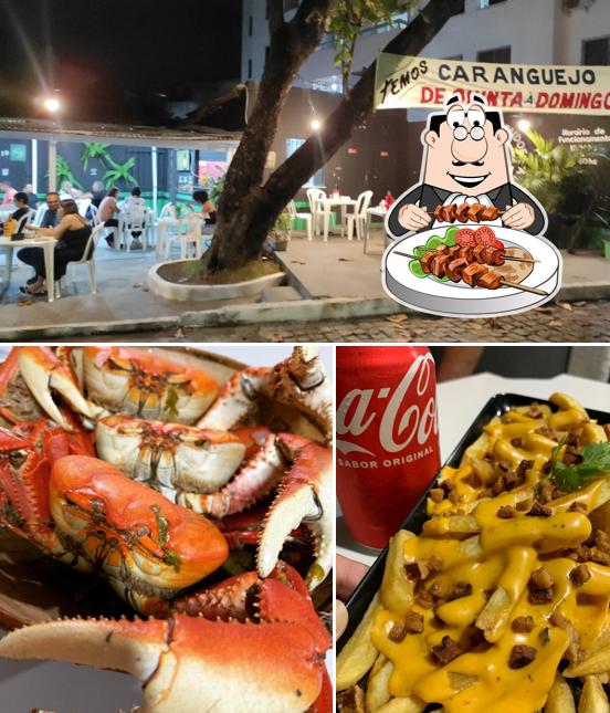 Entre diversos coisas, comida e interior podem ser encontrados a Cantinho da Amendoeira Bar e Petiscaria
