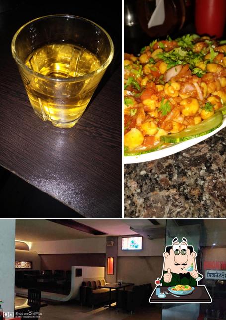 Food at Glassy Junction Bar
