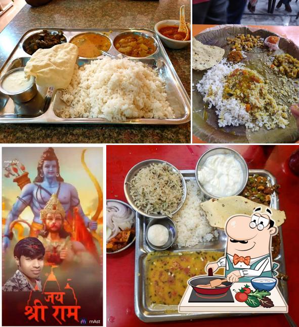 Chicken curry at Annapoorna Canteen