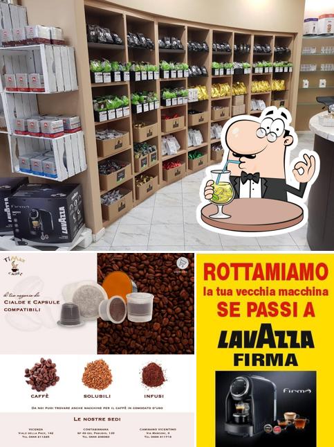 La foto della bevanda e interni di TiMax caffè cialde e capsule Compatibili