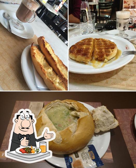 Comida em frans cafe