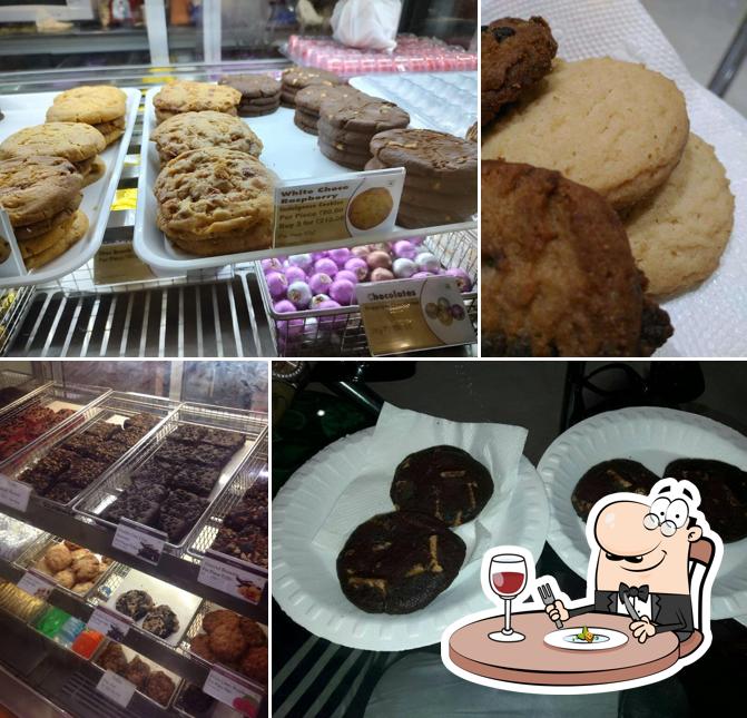 Meals at Cookie Man - Acropolis