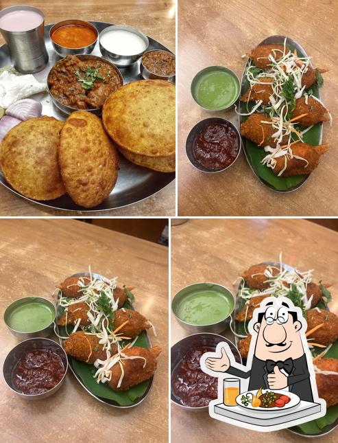 Meals at Hotel Mauli Lower Parel