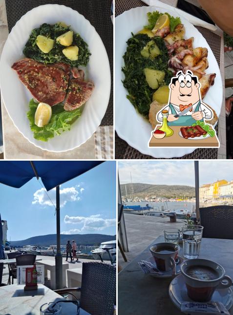 Prenditi i un pasto a base di carne a Buffet Marittimo